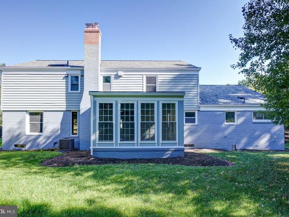 8712 Harness Trail, Potomac MD 20854
