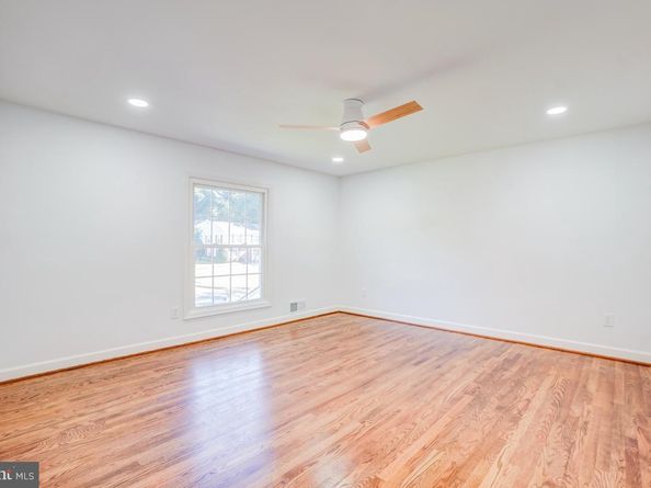 8712 Harness Trail, Potomac MD 20854