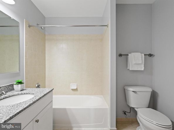 3650 S Glebe Road 851, Arlington VA 22202