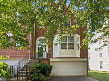 2834 Little Falls Place