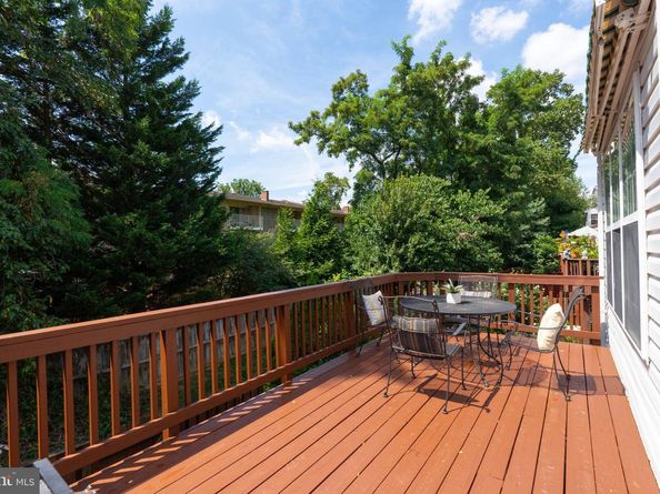 2834 Little Falls Place, Falls Church VA 22042