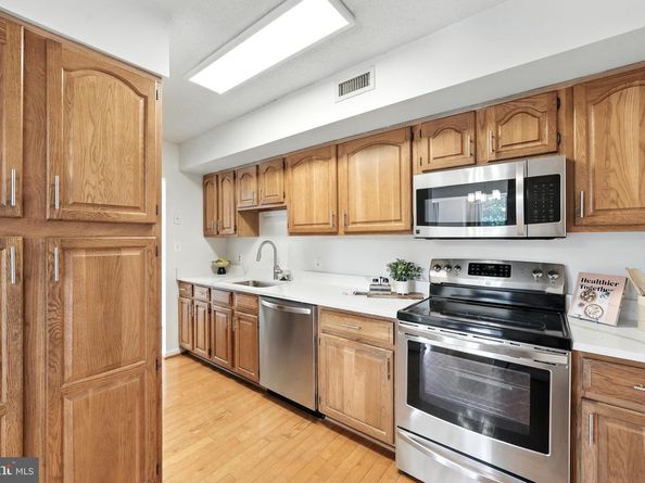 2230 George C Marshall Drive 814, Falls Church VA 22043