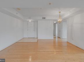 3835 9TH Street N 1001W, Arlington VA 22203