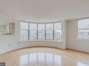 3835 9TH Street N 1001W, Arlington VA 22203