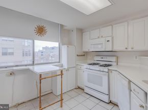 3835 9TH Street N 1001W, Arlington VA 22203