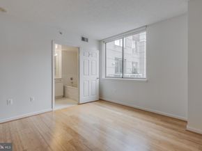 3835 9TH Street N 1001W, Arlington VA 22203