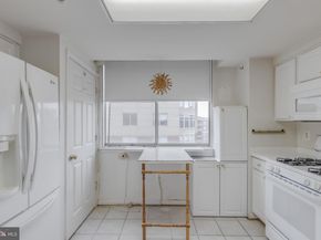 3835 9TH Street N 1001W, Arlington VA 22203