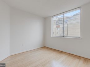 3835 9TH Street N 1001W, Arlington VA 22203