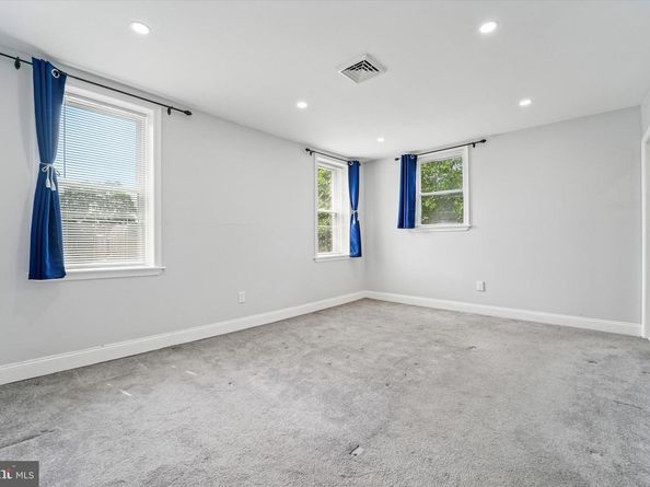 1005 E Dorset Street, Philadelphia PA 19150