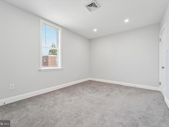 1005 E Dorset Street, Philadelphia PA 19150