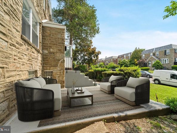 1005 E Dorset Street, Philadelphia PA 19150