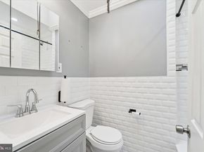 1005 E Dorset Street, Philadelphia PA 19150