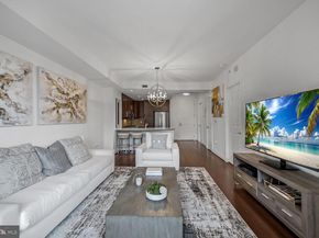 8220 Crestwood Heights Drive 314, Mclean VA 22102