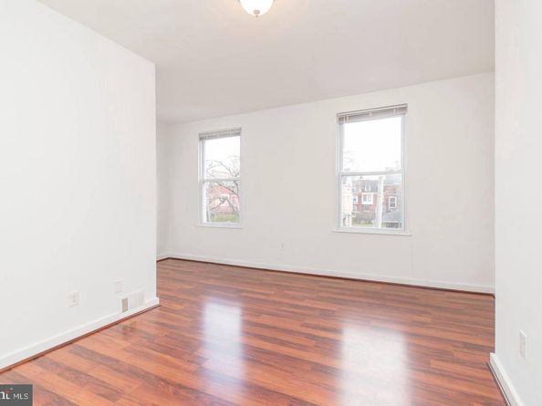 4813 Chester Avenue, Philadelphia PA 19143