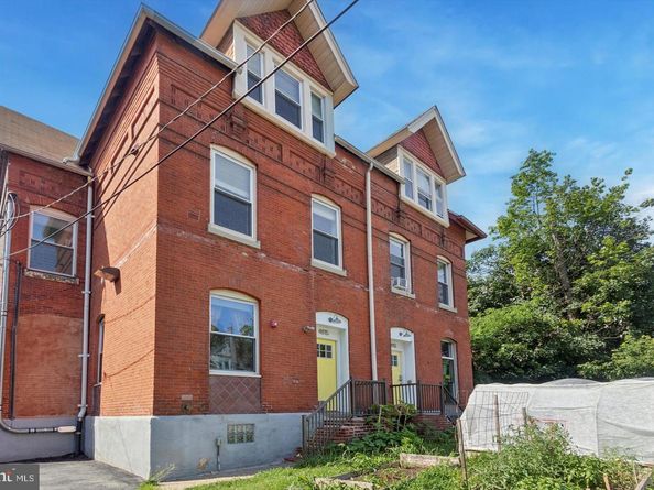 4813 Chester Avenue, Philadelphia PA 19143