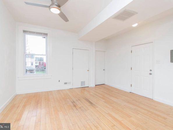 4813 Chester Avenue, Philadelphia PA 19143