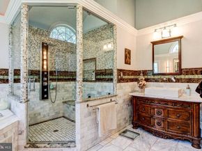 223 Cecelia Acres Drive, Ivyland PA 18974