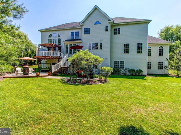 223 Cecelia Acres Drive, Ivyland PA 18974