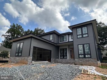 4015 Woodland Road