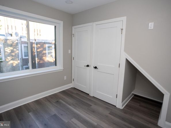 2127 Sigel Street, Philadelphia PA 19145
