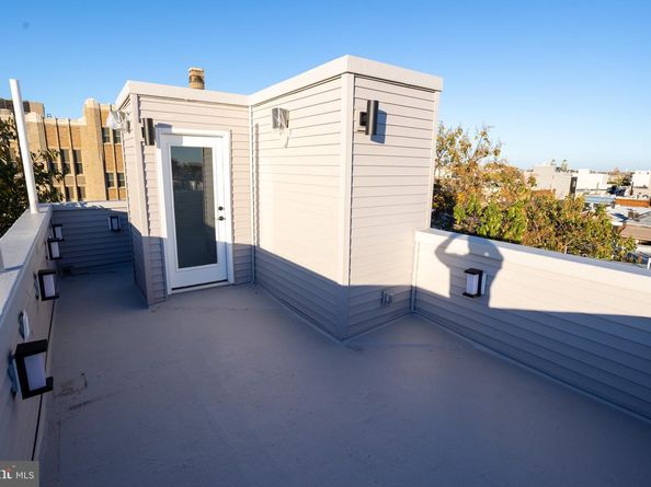 2127 Sigel Street, Philadelphia PA 19145