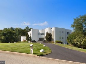 611 Creek Lane, Flourtown PA 19031