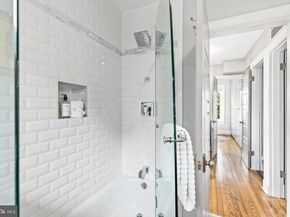 3010 26TH Street NE, Washington DC 20018
