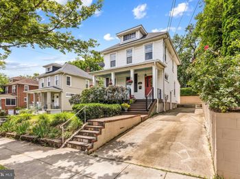 3010 26TH Street NE