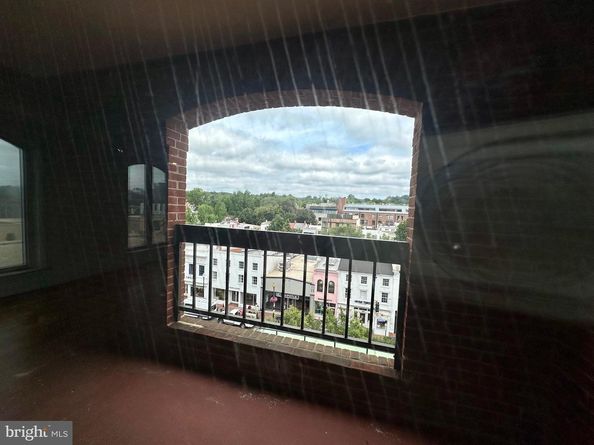 1080 Wisconsin Avenue NW 503W, Washington DC 20007