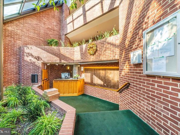 1080 Wisconsin Avenue NW 503W, Washington DC 20007