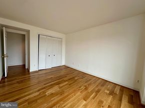 1080 Wisconsin Avenue NW 503W, Washington DC 20007