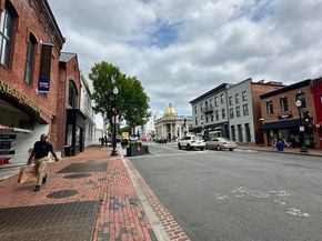 1080 Wisconsin Avenue NW 503W, Washington DC 20007