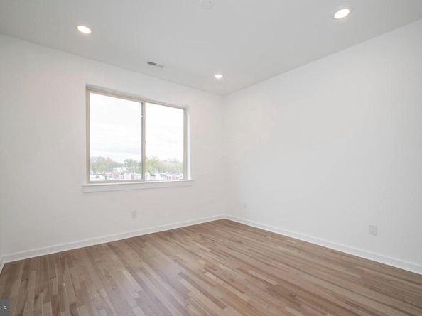 727 N 39TH Street, Philadelphia PA 19104