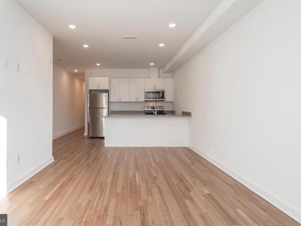 727 N 39TH Street, Philadelphia PA 19104