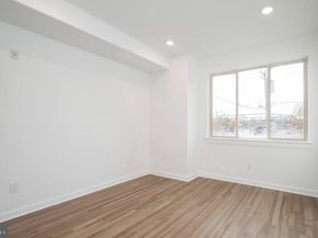 727 N 39TH Street, Philadelphia PA 19104