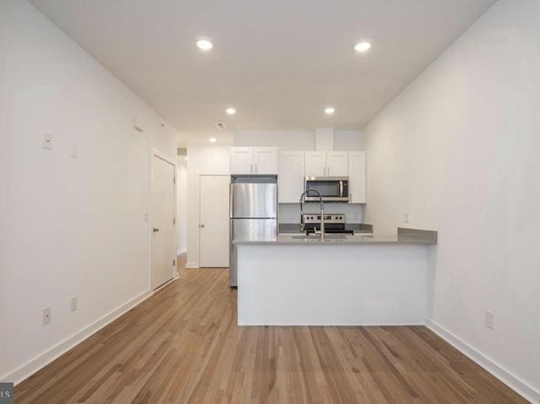 727 N 39TH Street, Philadelphia PA 19104