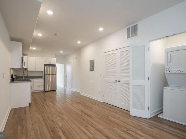 727 N 39TH Street, Philadelphia PA 19104
