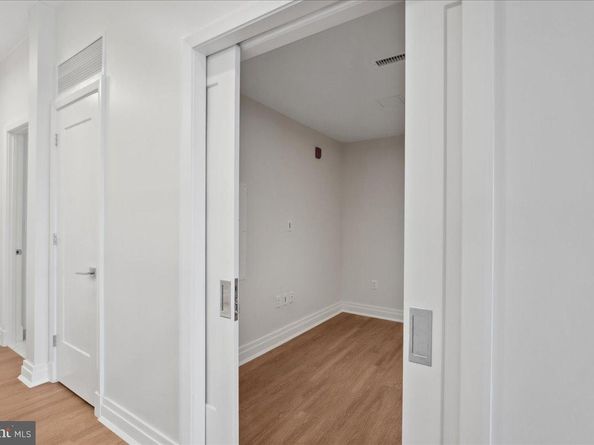 923 V Street NW 602, Washington DC 20001