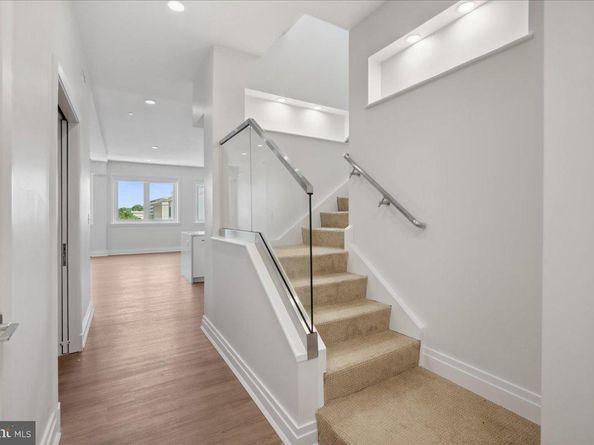 923 V Street NW 602, Washington DC 20001
