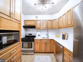 700 7TH Street SW 113, Washington DC 20024