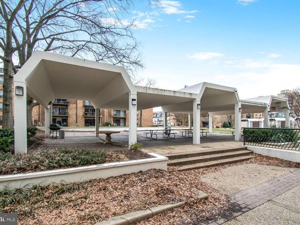 700 7TH Street SW 113, Washington DC 20024