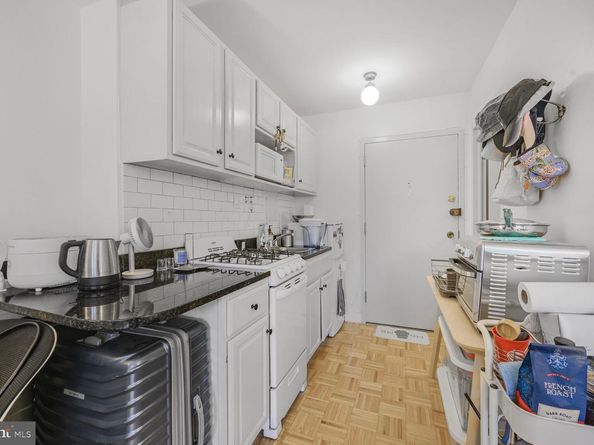950 25TH Street NW 301N, Washington DC 20037