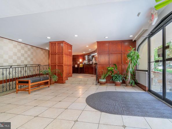 922 24TH Street NW 313, Washington DC 20037