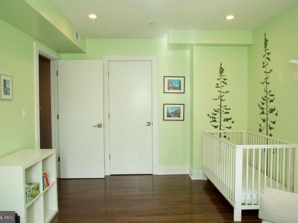708 N 17TH Street, Philadelphia PA 19130