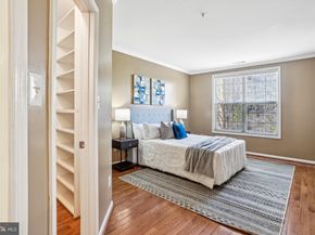 4691 Longstreet Lane 202, Alexandria VA 22311