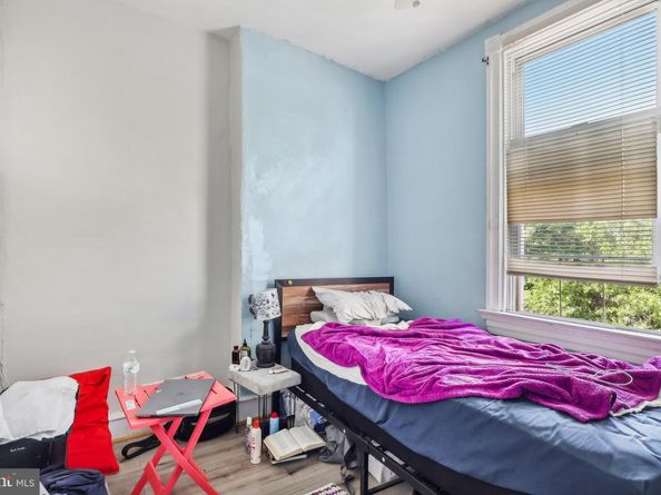 2064 Kingston Street, Philadelphia PA 19134