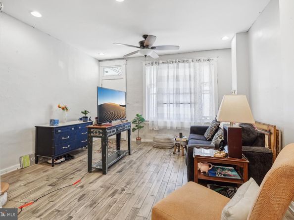 2064 Kingston Street, Philadelphia PA 19134