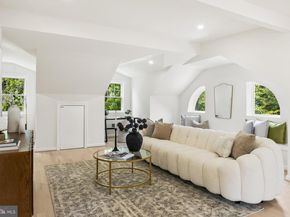 2717 38TH Street NW, Washington DC 20007