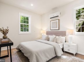 2717 38TH Street NW, Washington DC 20007