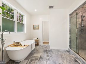 2717 38TH Street NW, Washington DC 20007